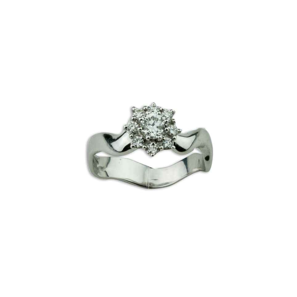 Anello in oro e diamanti